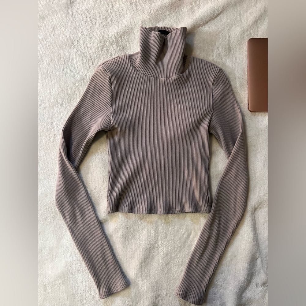 Tna Turtleneck